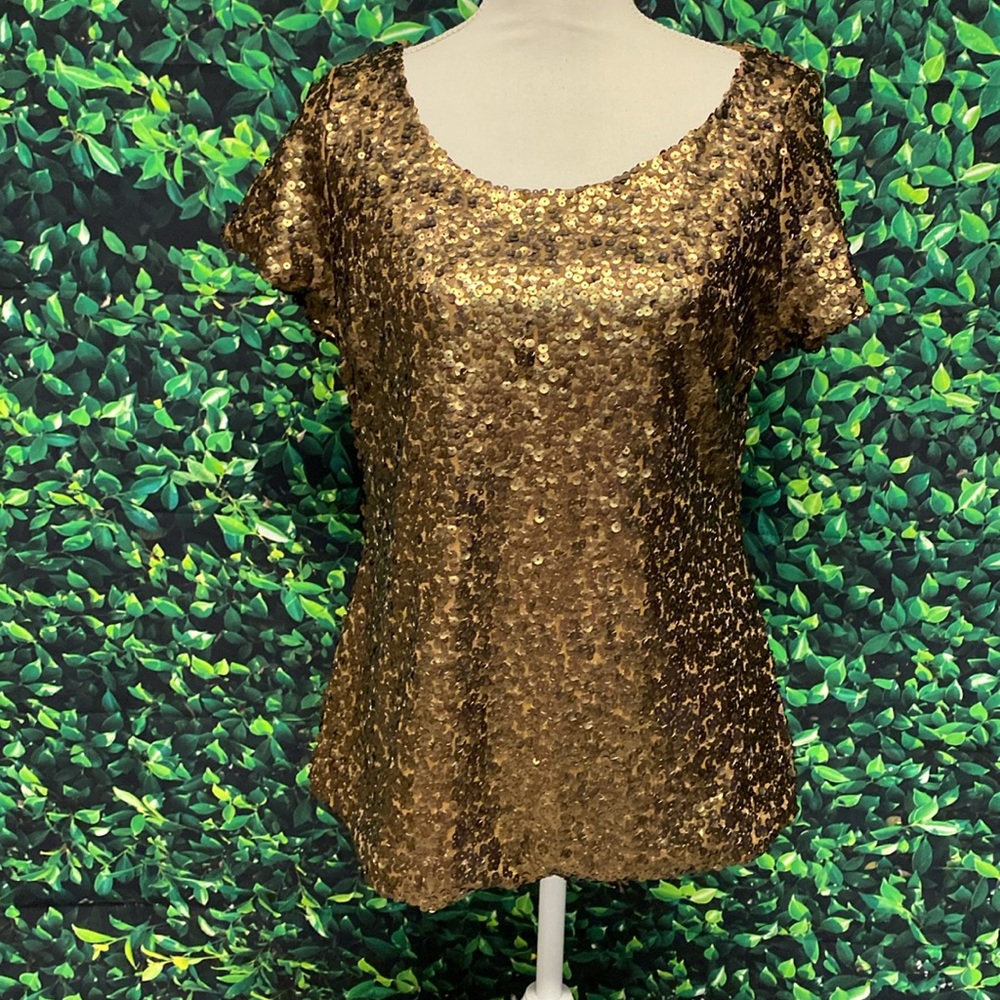 Worthington Gold Sequin Short Sleeve Top Size Medium